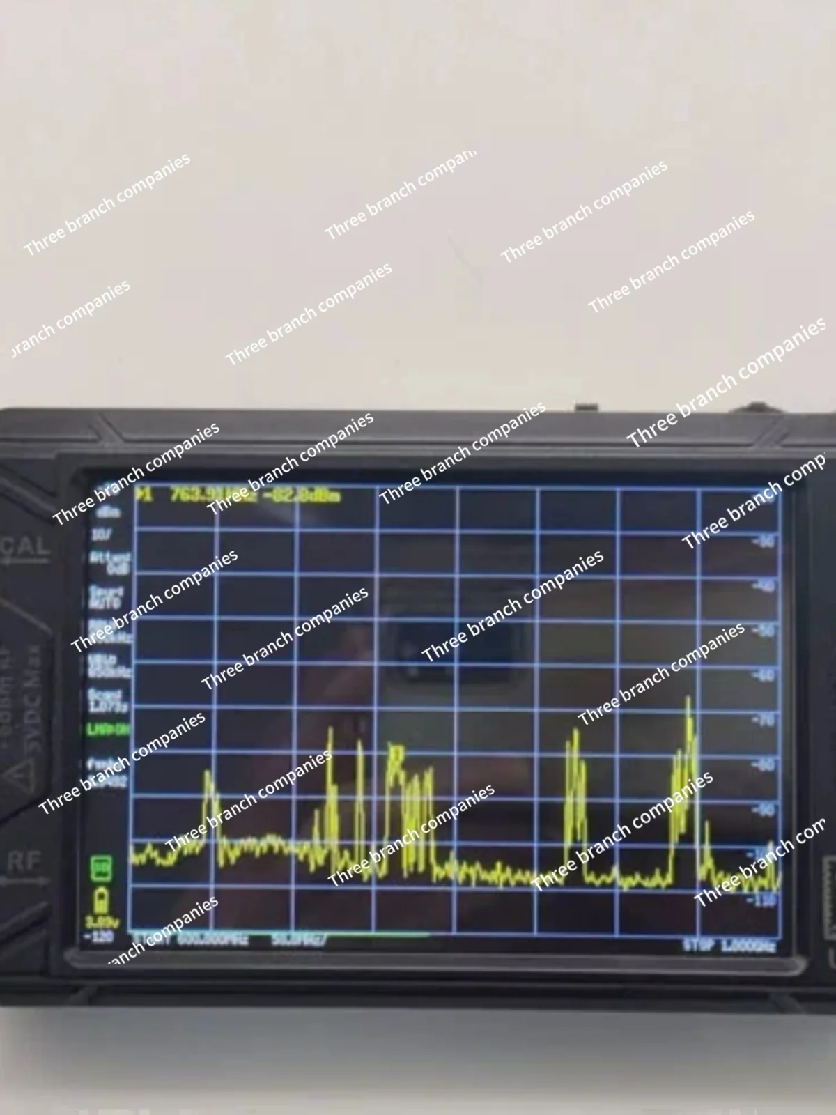 Portable Handheld Spectrum Analyzer 10 K-12GHz RF EMC WiFi Bluetooth